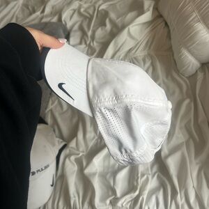 Nike Heritage86 Dri-FIT White Cap